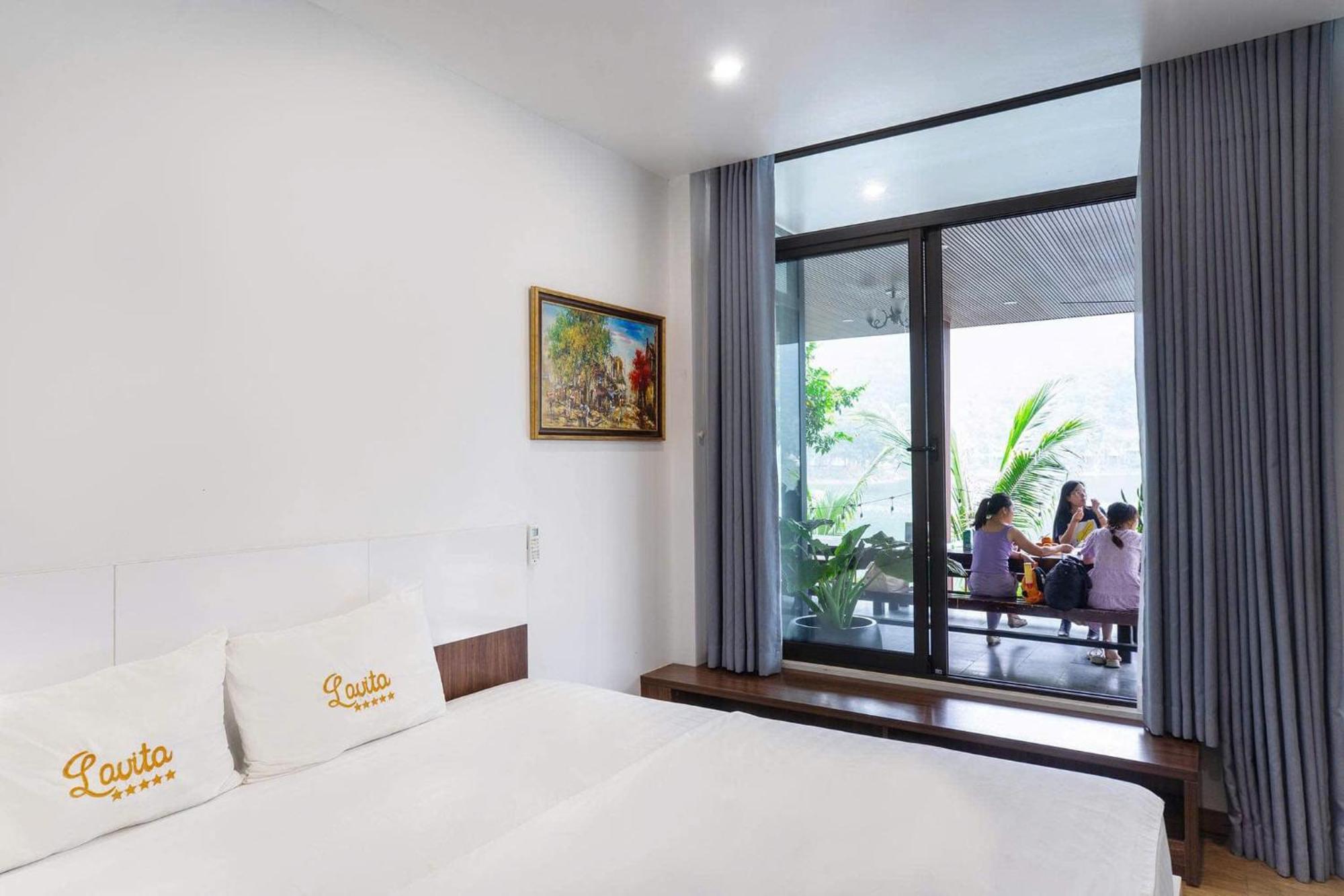 Lavita Villa Resort Ханой Екстериор снимка